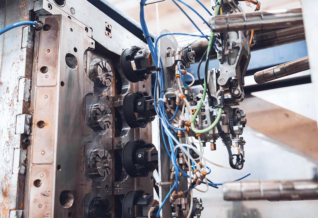 AKRON-stampaggio-a-iniezione-4